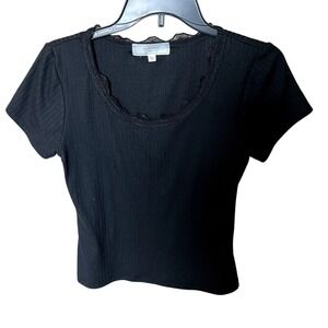 No Comment Black Ribbed Knit Lace Trim Scoop Neck Short Sleeve Crop Top  M